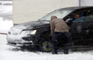 Les nevades es desplaçaran al nord-est amb cota de 700 metres i es preveuen vents de més de 90 km/h a gran part del país