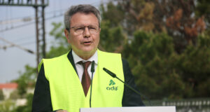 La segona via del túnel de Rubí reobrirà a finals de juny i permetrà el pas dels trens de Rodalies
