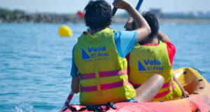 El Centre Municipal de Vela del Prat s’incorpora als Cupons 2026 amb descomptes en paddle surf i caiac